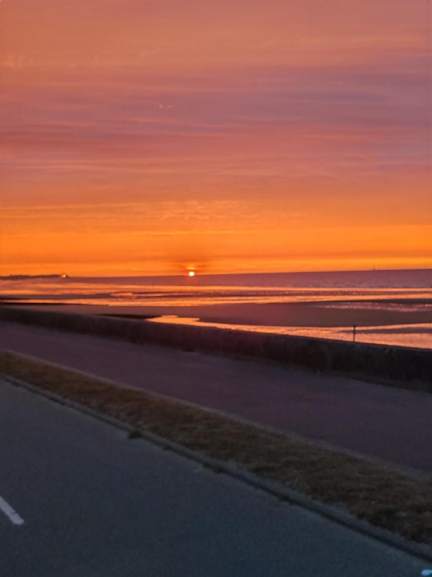 Villa Francette A 500M De La Plage Ouistreham Bagian luar foto